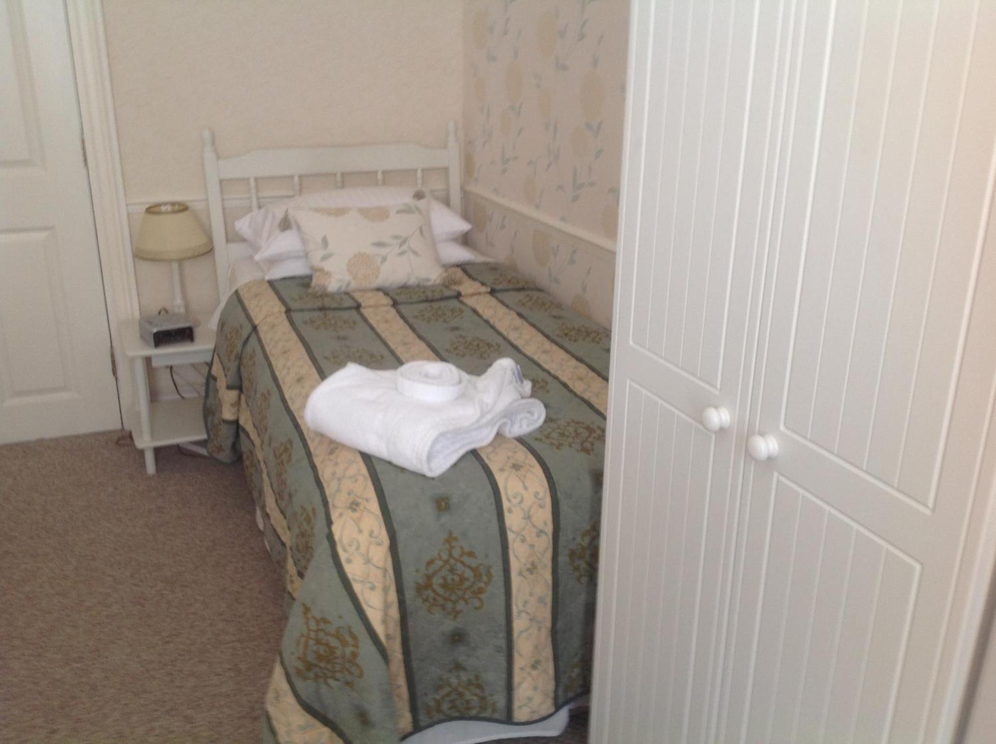 Comelybank Guesthouse Crieff Quarto foto