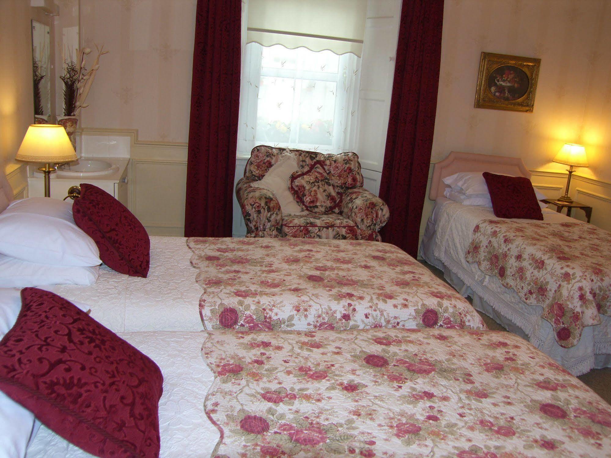 Comelybank Guesthouse Crieff Exterior foto