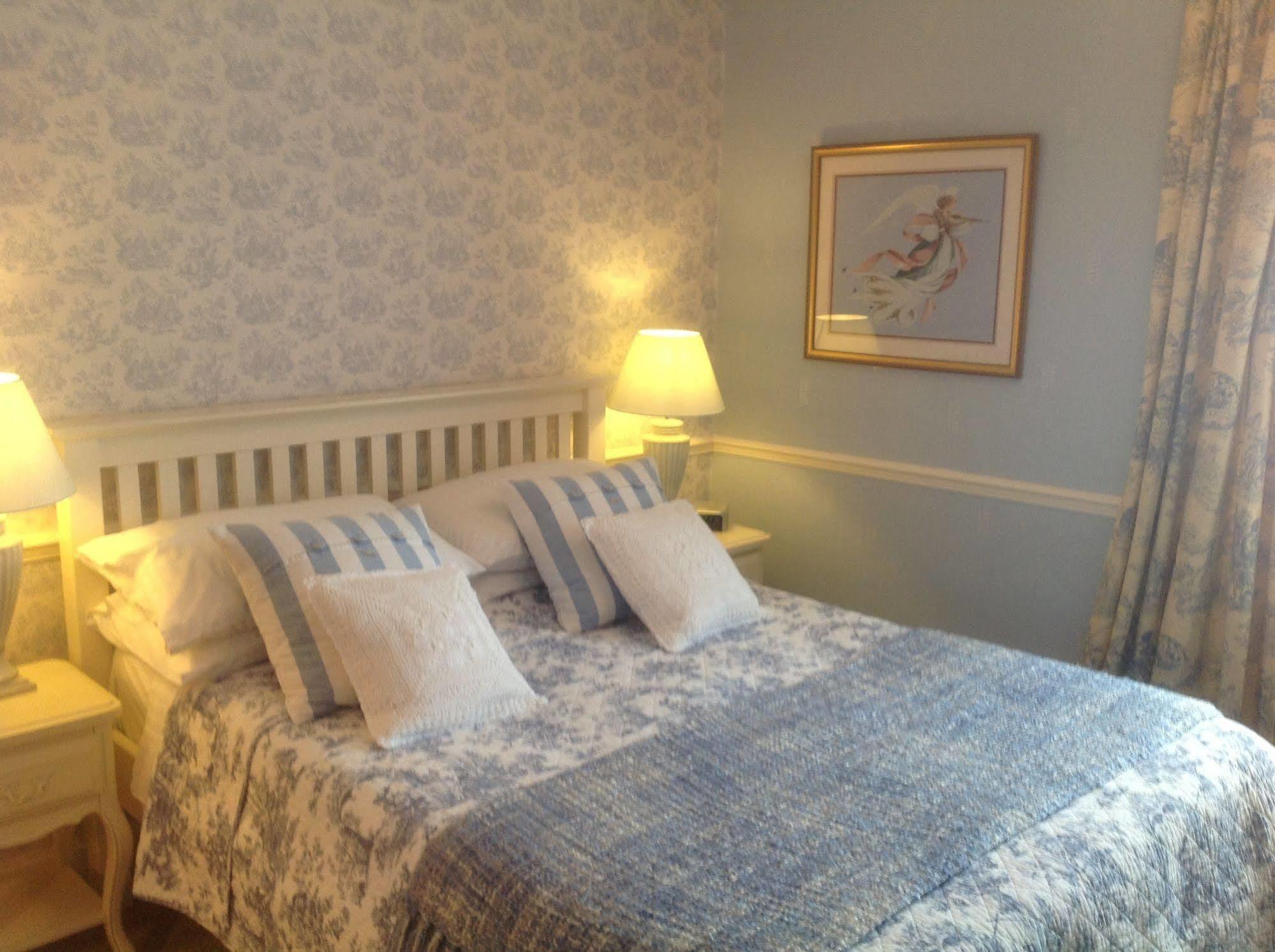 Comelybank Guesthouse Crieff Exterior foto